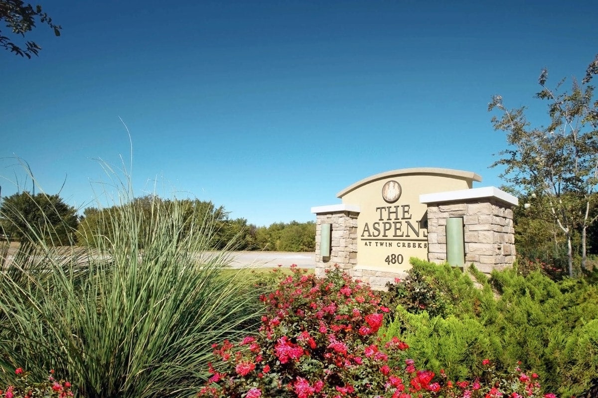 Aspens at Twin Creeks - Commercial Landscaping